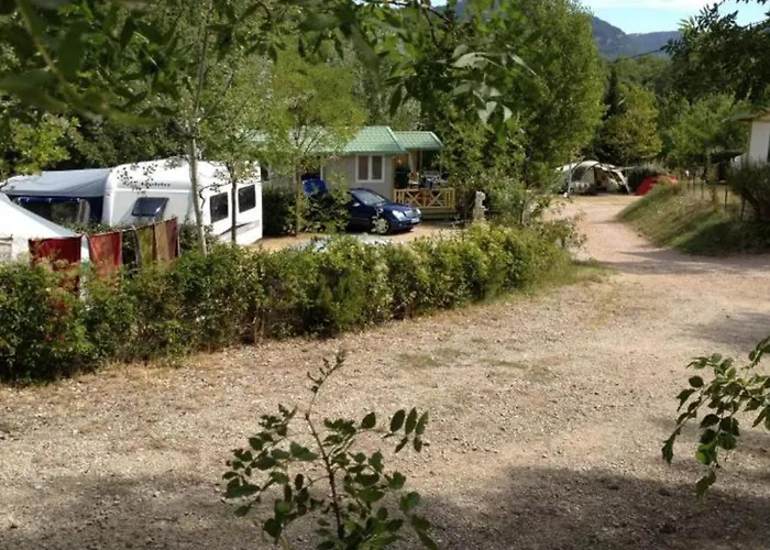 Avec Terrasse A - 3 Personnes - Api-1-52-1057 キャンプ場 Soubès